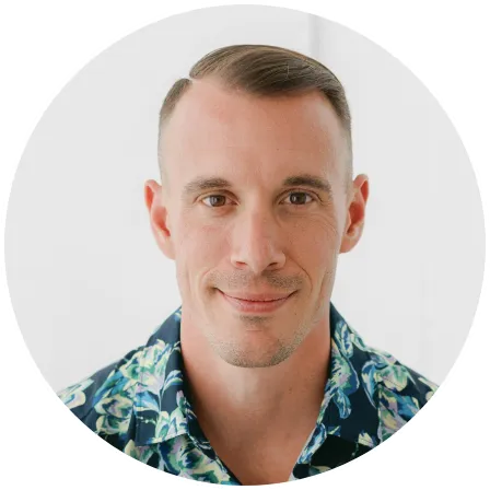 circleheadshot-5